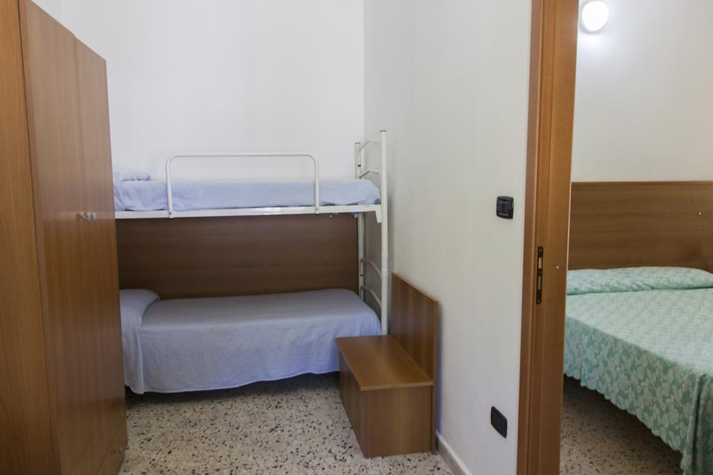 Villaggio Camping Mimosa Никотера-Марина Экстерьер фото