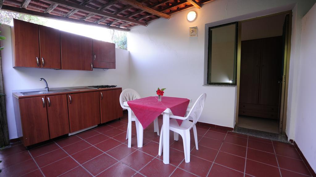 Villaggio Camping Mimosa Никотера-Марина Экстерьер фото