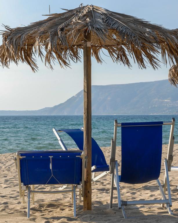 Villaggio Camping Mimosa Никотера-Марина Экстерьер фото